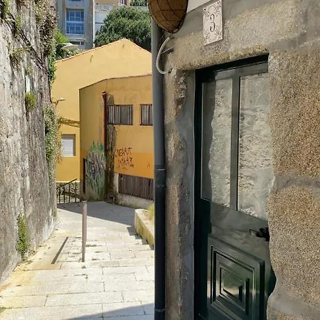 My Little - Charming House In Miragaia, Apartment *