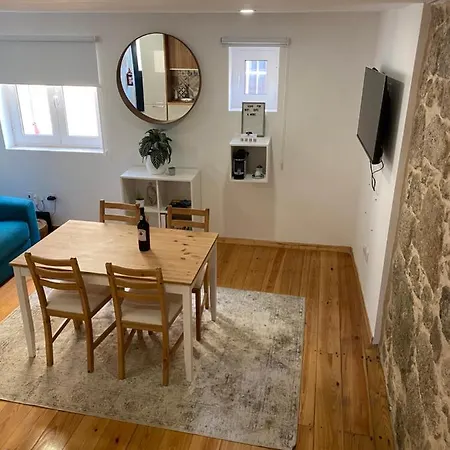 Apartamento My Little - Charming House In Miragaia,